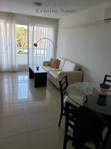 Muy Lindo Apartamento A Mts. Del Shopping