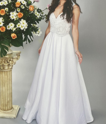 Vestido De Novia/debutante Talla 4-6, Tela Armani Elegante