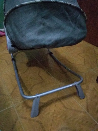 Imagen 2 de 6 de Silla Mesedora Porta Bebe