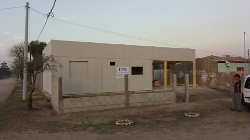 Vivienda Pre Fabricada Estilo Minimalista 1 Dor 30 M2