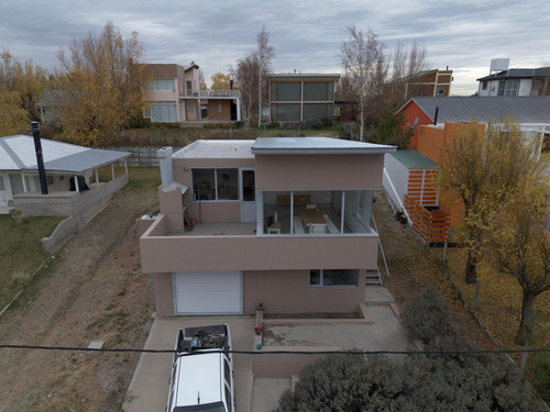 Casa En Barrio Hidronor Mari Menuco