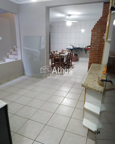 Imagem 10 de 20 de Sobrado Com 3 Dormts.(1 Suíte), Wc. Social, Sala, Lavabo, Cozinha Planejada, Lavanderia, Área Gourmet Com Churrasqueira, 2 Vagas De Garagem. - Sb00657 - 69559198