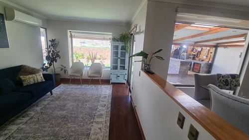 Imagen 3 de 24 de Hermosa Casa En Arriendo En Lomas De Lo Aguirre