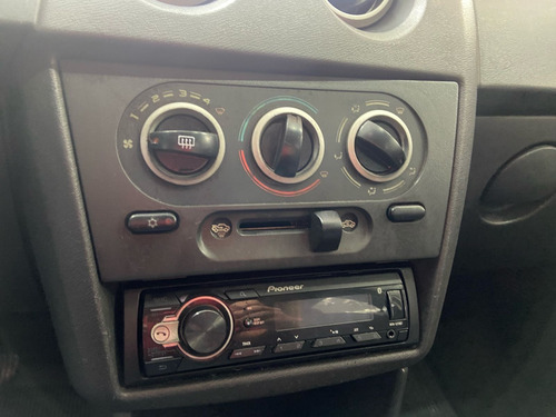 Chevrolet Prisma 1.0 Joy Flexpower 4p