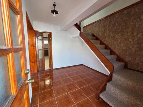 Hermosa Casa Totalmente Remodelada Como Nueva Centro Belloto