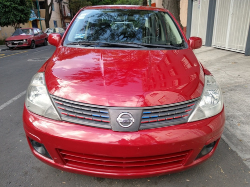 Imagen 2 de 15 de Nissan Tiida Comfort 1.8 6 Vel.