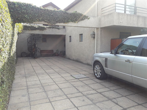 Casa En Venta En Lo Barnechea