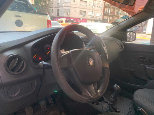 Imagen 8 de 10 de Renault Sandero 1.6 Expression 90cv 2017