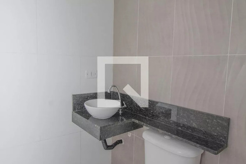 Apartamento Para Alugar Com 50m², 2 Quartos- Excelente Localização