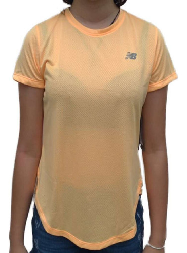 Camiseta New Balance Accelerate Feminina - Laranja Claro