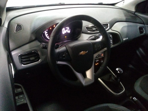 Chevrolet Onix 1.4 Mpfi Activ 8v Flex 4p Manual 2018/2019