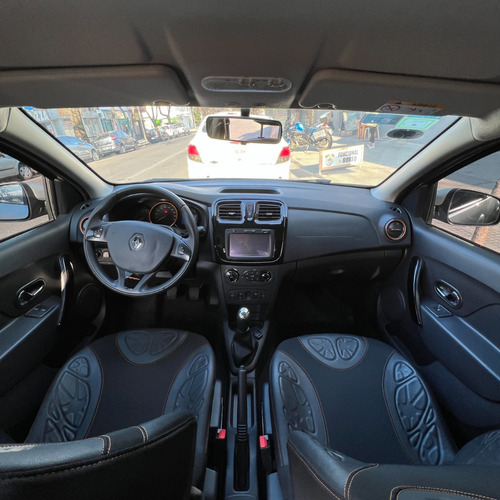 Imagen 10 de 15 de Renault Sandero Stepway Privilege C/gnc Km:12.000 Año2018