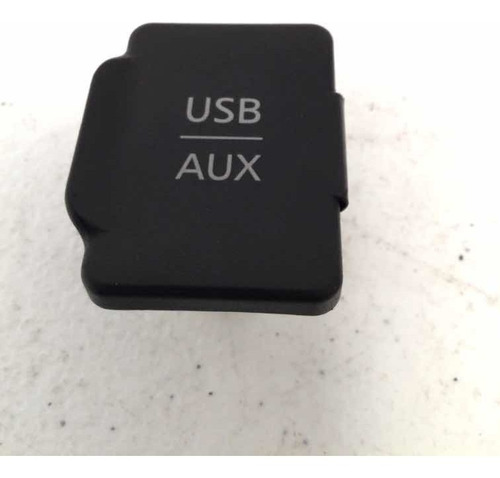 Switch Usb/aux Nissan Titan 4x4 5.6 V8 Aut 2010/2015.