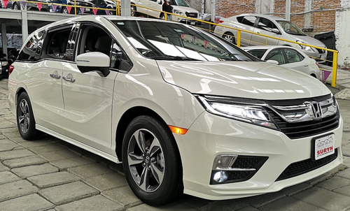 Imagen 3 de 15 de Honda Odyssey Touring 2018