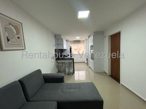 Norgelin Diaz Alquila Apartamento En El Este De Barquisimeto Con Planta Eléctrica Y Piscina Cod.25-17501