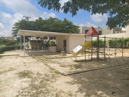 Excelente Oportunidad De Inversión En Casa Dúplex En Venta En La Urb Terraza De Ensenada Barquisimeto Rah Ve