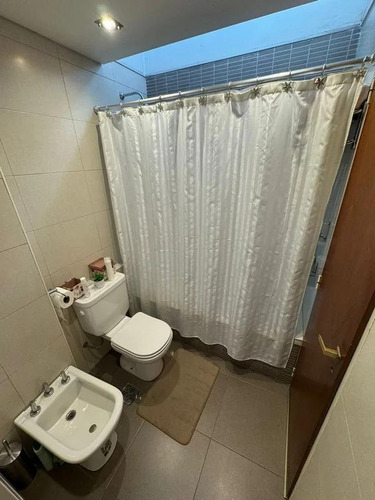 Ph En Venta - 4 Dormitorios 3 Baños - Cochera - 170mts2 - Villa Sarmiento