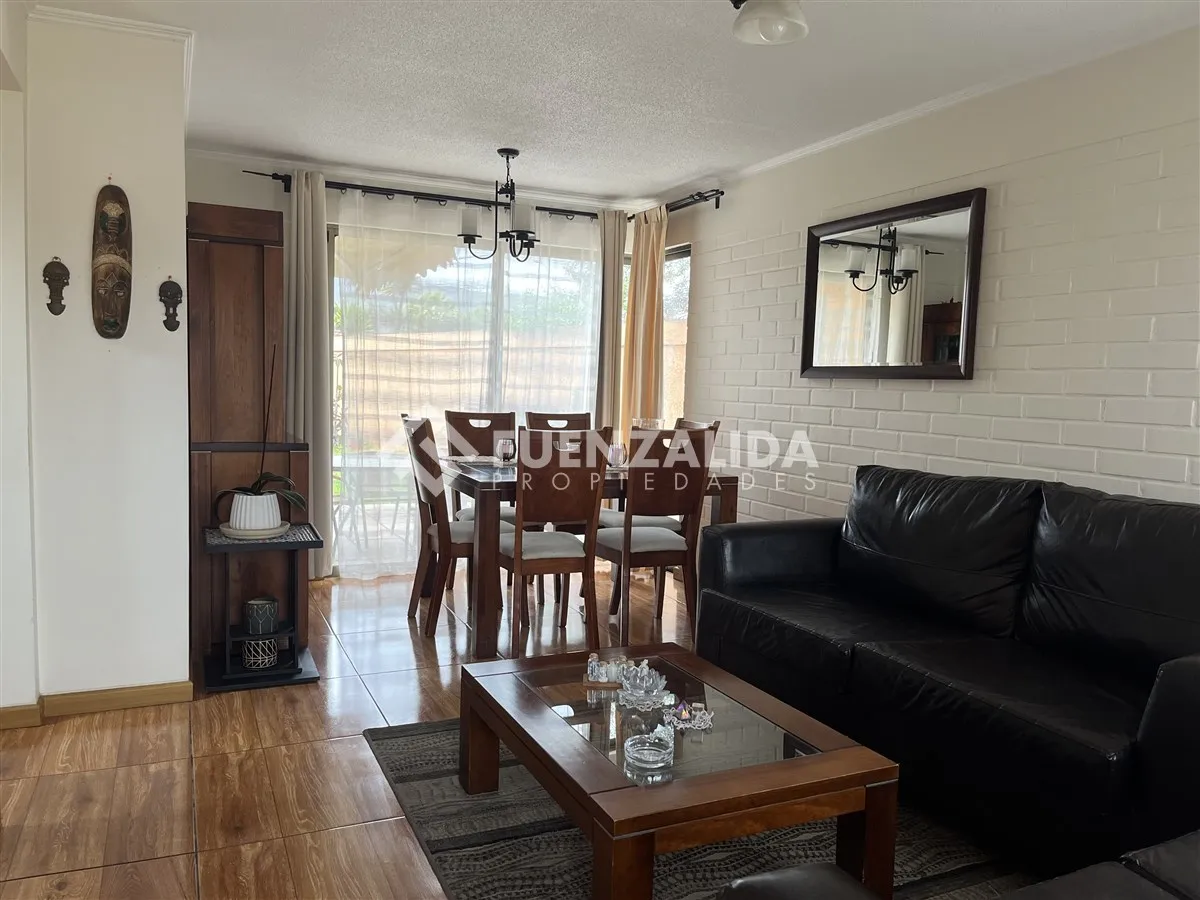 Imagen 3 de 26 de Casa En Venta De 4 Dorm.2 Baños Amplio Terreno En La Serena