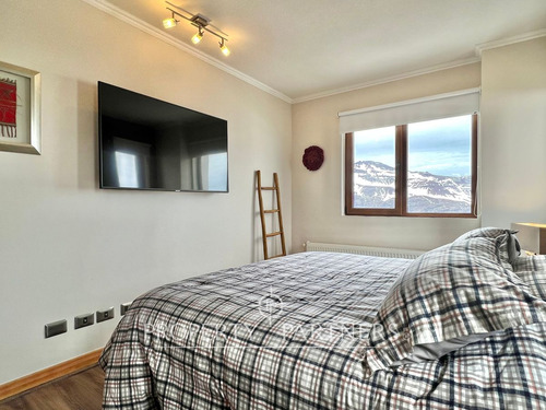 Valle Nevado, Remodelado, Amplio Y Luminoso Con Ma...