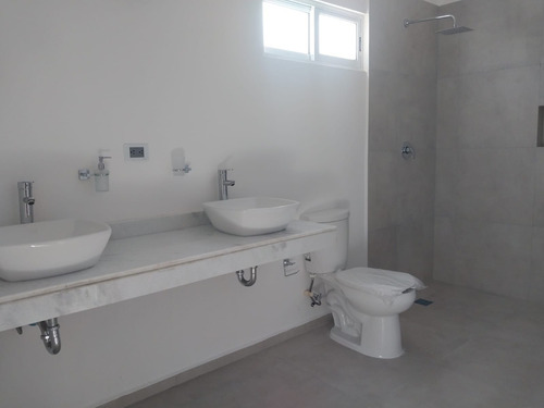 Imagen 16 de 23 de Casa En Venta En Leandro Valle