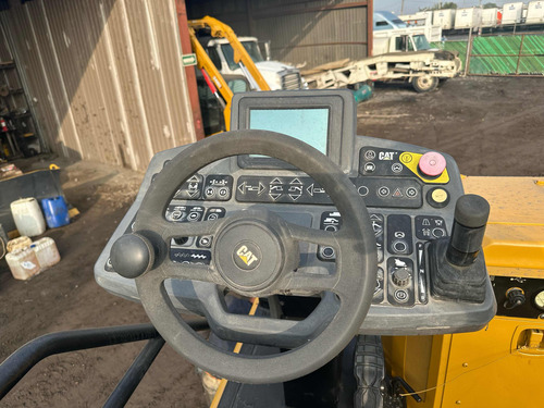 Pavimentadora Caterpillar Ap655f