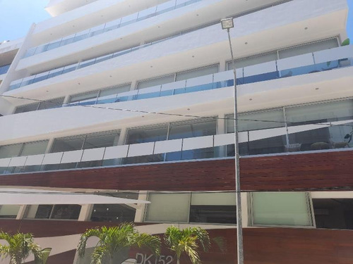 Imagen 1 de 24 de Departamento En Venta En Playa Del Carmen