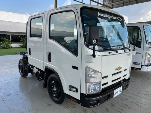 Chevrolet Nhr Doble Cabina 2021
