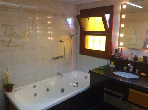 Imagen 15 de 24 de Sensacional Residencia Con Gran Piscina Interior !!!