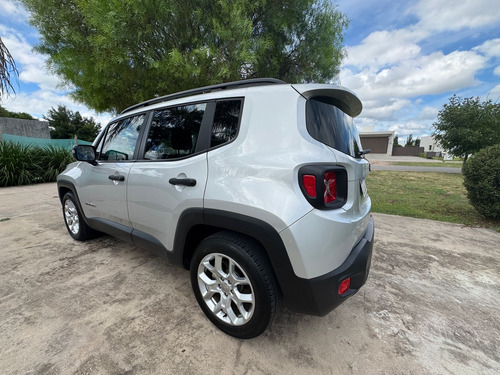 Jeep Renegade 1.8 Sport