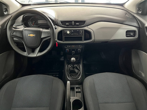 Imagem 3 de 3 de Chevrolet Onix 1.0 Mpfi Joy 8v Flex 4p Manual