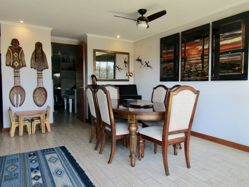 Hermoso Y Amplio Departamento En Lo Barnechea (4d / 3b)