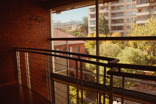 Duplex A Pasos De Plaza Ñuñoa, Irarrázaval, Metro Chile Espa