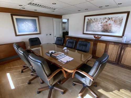 Amoblada, Sn Pío X, Av. Los Leones, 90 M2, El Mejor Edificio