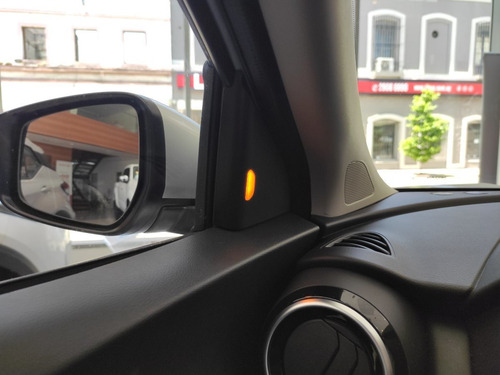 Imagen 6 de 15 de Nissan Kicks Exclusive 1.6 2022 0km