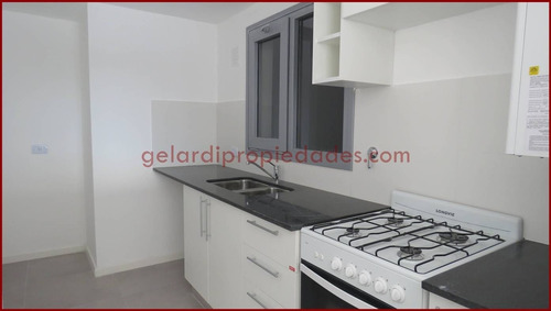 Imagen 4 de 10 de Departamento Venta Un 1 Dormitorio Macrocentro Bahia Blanca