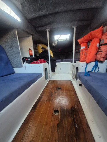 Velero 23 Pies Con Motor Fuera De Borda Power Tec 5hp De 4 T
