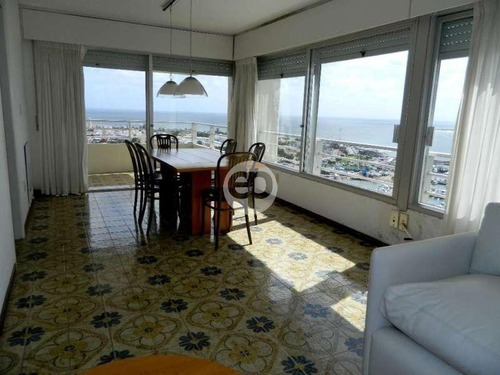 Vista Al Puerto