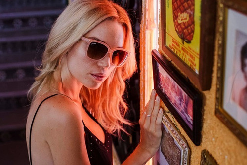 Imagen 2 de 10 de Anteojos De Sol Dama Mujer Italianos Rosa Rimland Bridget