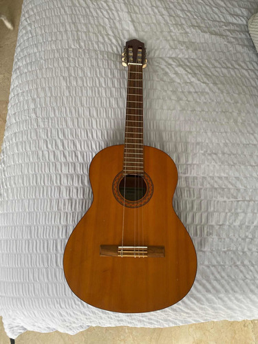 Guitarra Clásica Yamaha Modelo C40