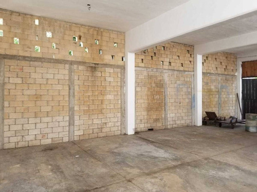 Imagen 5 de 10 de Bodega En Venta Sobre Avenida Ideal Para Atención Al Publico O Como Bodega P3303