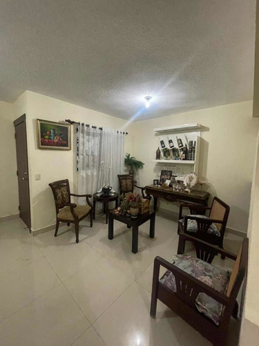 Vendo Casas Km 10 Avenida Independencia Distrito Nacional