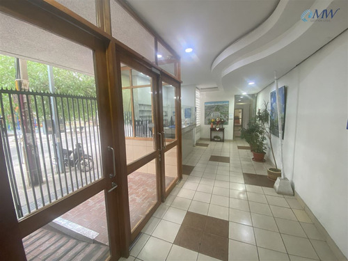 Departamento En Venta De 3 Dormitorios En Barrio Franklin