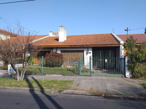 Imagen 2 de 15 de Casas Chalet - Venta