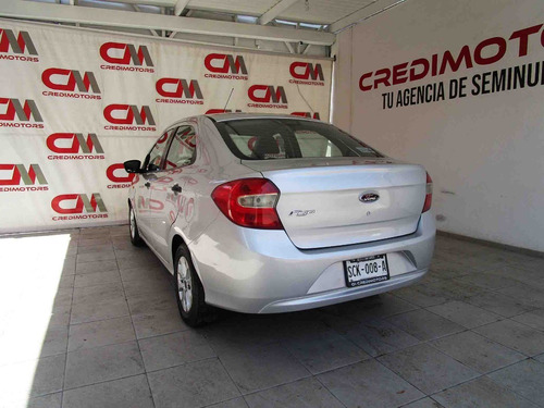 Imagen 3 de 9 de Ford Figo Energy Color Gris 2017