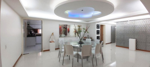 Imagen 1 de 24 de Prados Del Este Casa En Venta 22-19770 Jesús Enrique Díaz Caracas Baruta