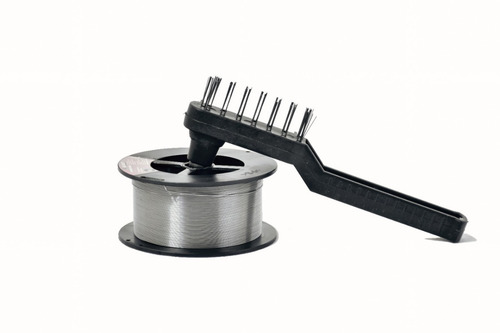Imagen 4 de 10 de Soldadora Lusqtoff Mig 100 + Mascara + Escuadras + Alambre