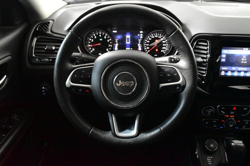 Imagen 10 de 15 de Jeep Compass 2.4 Limited 170cv Atx