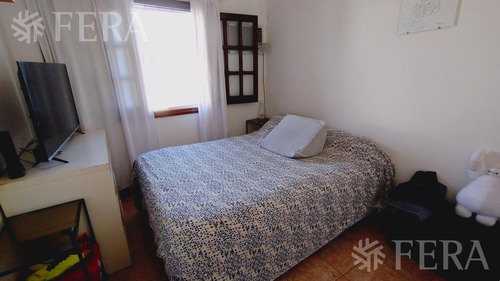 Venta Casa De 4 Ambientes Con Cochera En Quilmes