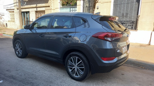 Hyundai Tucson 2.0 16v