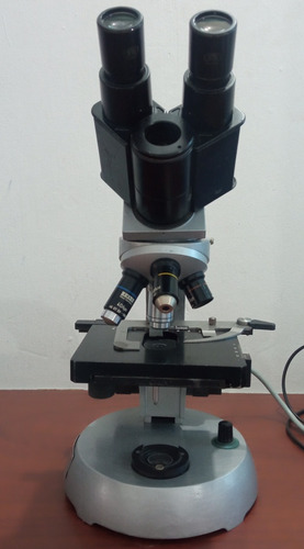 Microscopio Carl Zeiss 